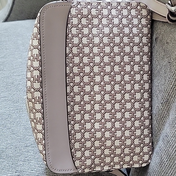 KATE SPADE CROSSBODY & MATCHING WALLET - Picture 2 of 14